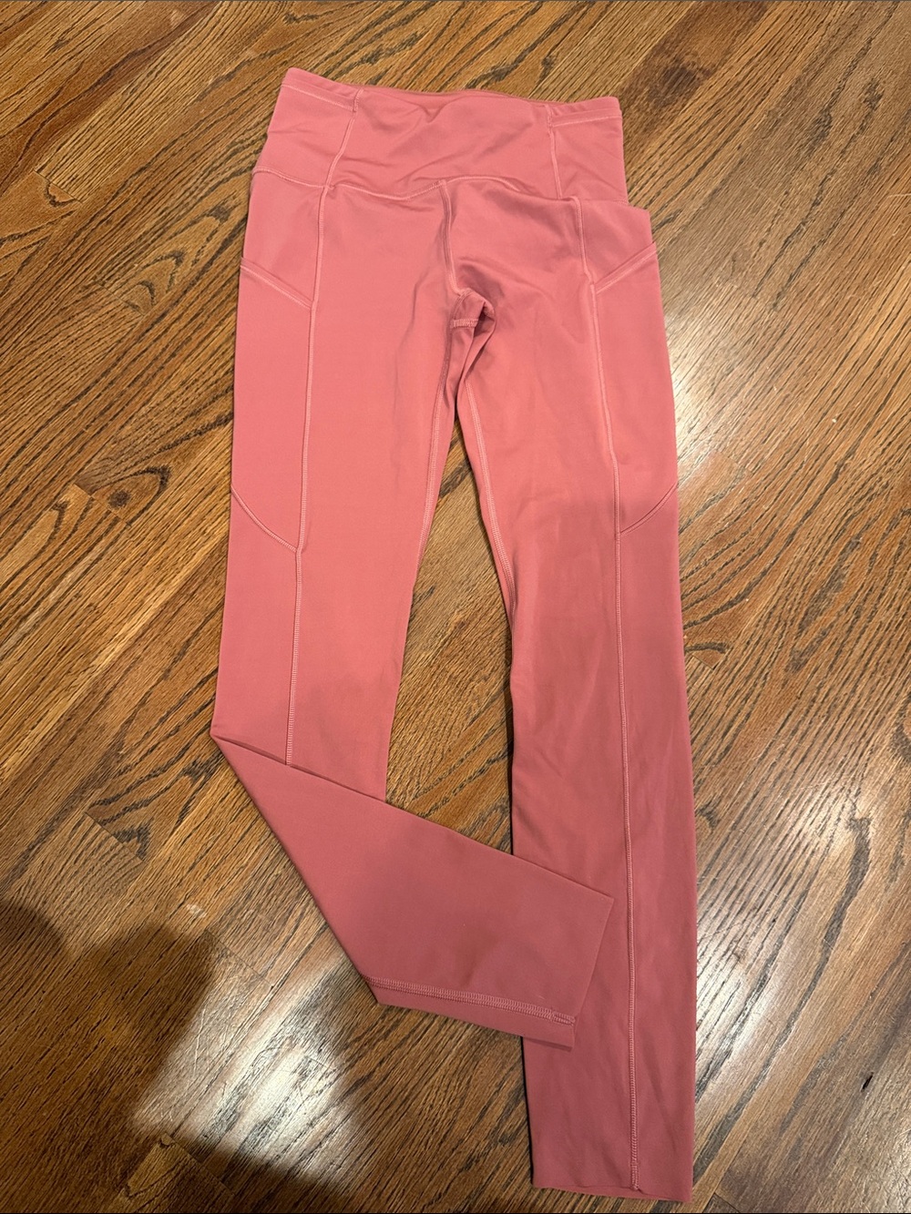 Lululemon Fast and Free Tight II leggings in a cherry tint pink color sz 4